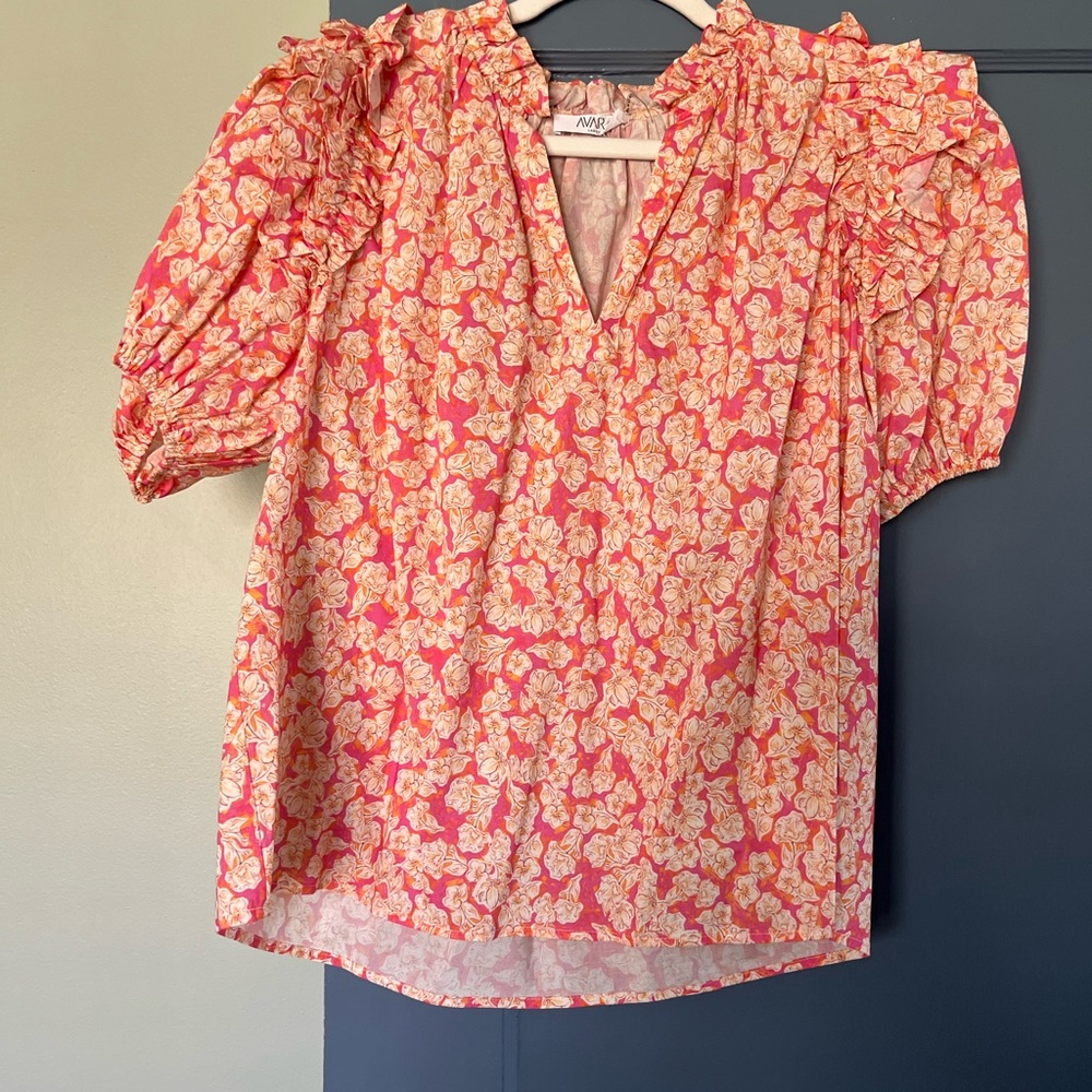 Puff-Sleeve Floral Blouse in Coral and Cream avara